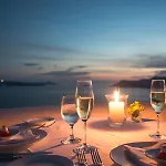Perivolas Hotel Oia (Santorini)