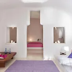 Perivolas Hotel 5*