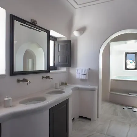 Perivolas Hotel Ia
