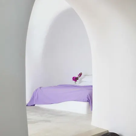 Hotel Perivolas 5*