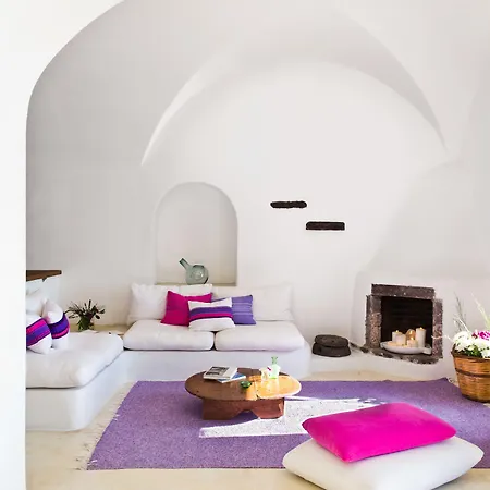 Perivolas Hotel Oia