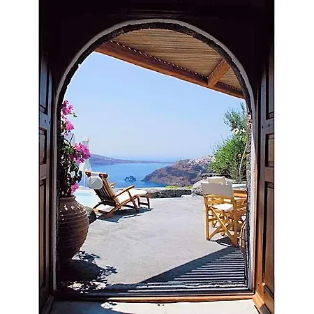 Perivolas Hotel Oia