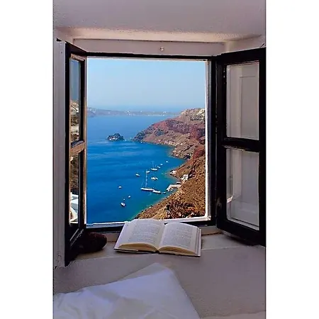 Hotel Perivolas