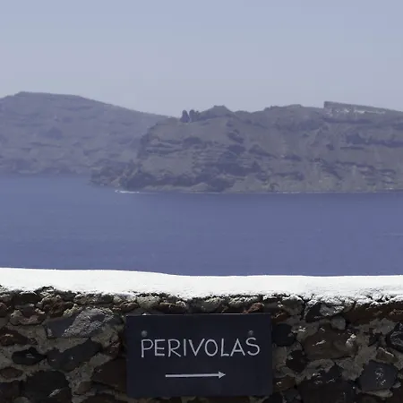 מלון Perivolas 5*