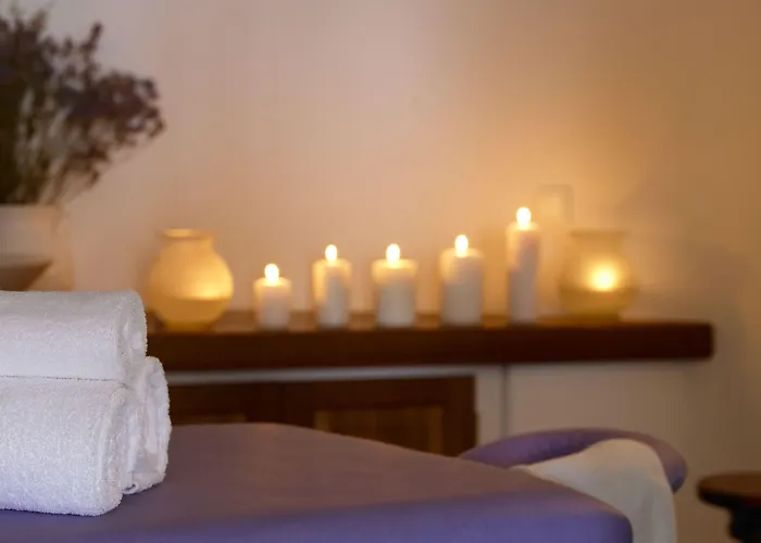 Perivolas 5* Oia (Santorini)